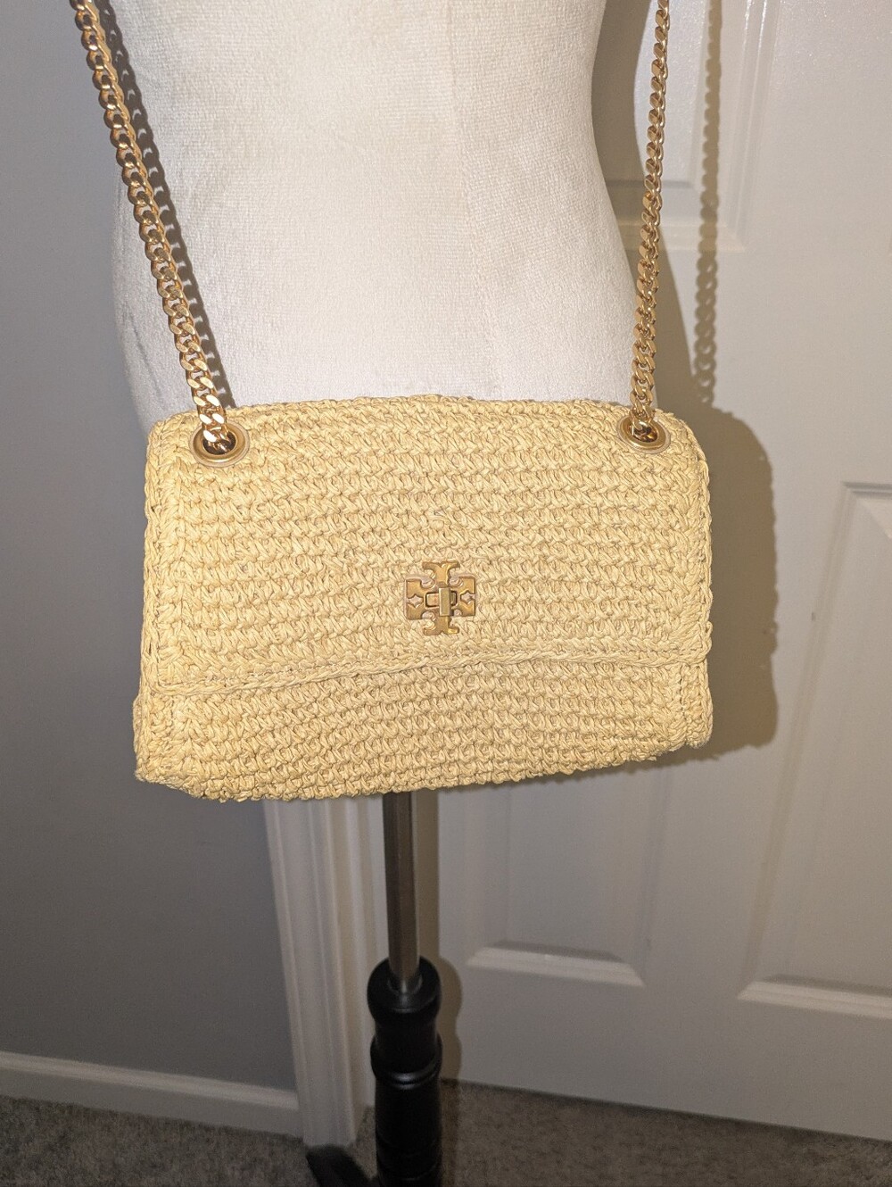 Tory Burch Mini Kira Turnlock Straw Shoulder Or Crossbody Bag/Purse